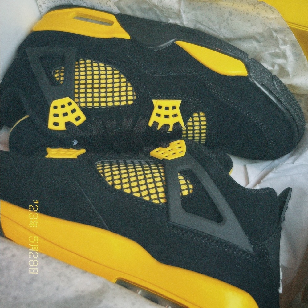 Brand new Air Jordan 4 retro